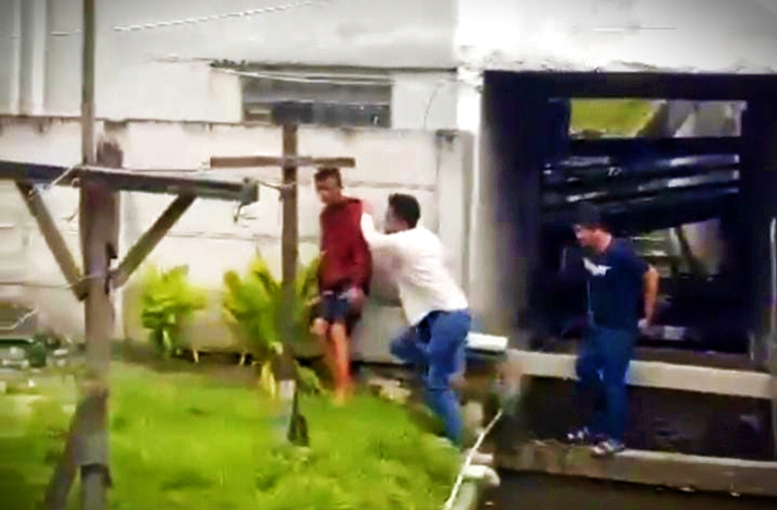 Disergap Polisi, Pengedar Sabu di Pekanbaru Nekat Loncat dari Lantai 2