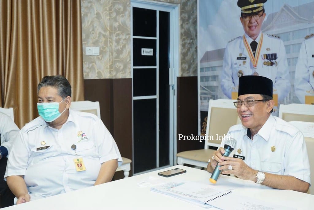 Jadi Narasumber, Bupati Inhil Bahas Kelapa di Webinar Tajaan IPB