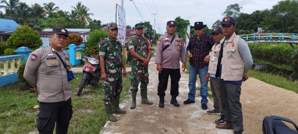 Sinergitas TNI-Polri Amankan Kampanye Calon Bupati Inhil di Kecamatan Pulau Burung
