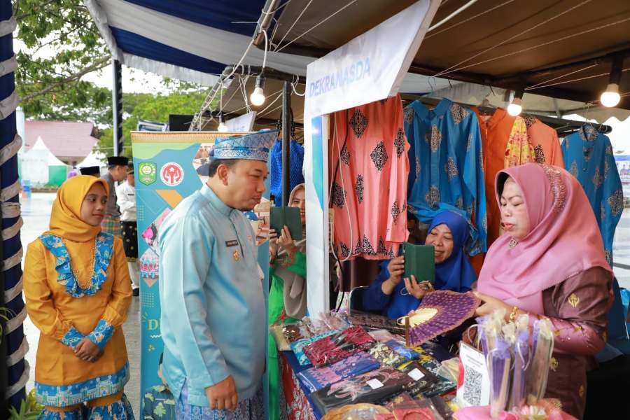 Wabup Husni Minta Produk Kreatif Dari Kampung Tahun Depan Dilibatkan