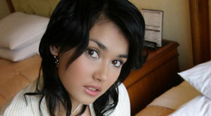 Ini Penjelasan Miyabi Berhenti Menjadi Bintang Porno