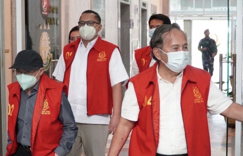 Kejati Sumsel Limpahkan 6 Tersangka Kasus Pemberian Kredit di Bank Plat Merah ke JPU