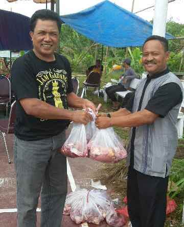 Kapolres Kuansing Sembelih 14 ekor Sapi 