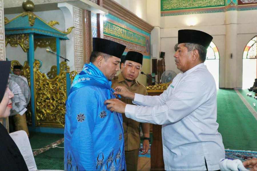 Bupati Alfedri Minta Calon Jamaah Haji Siak Jaga Kesehatan