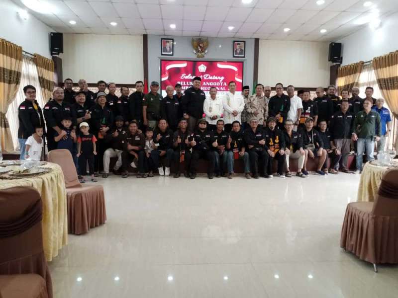 Keluarga Ford Everest Club Indonesia dan 500 Member Kemah di Danau Lut Tawar Takengon