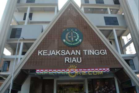 Kasus Dugaan Korupsi Kasbon Inhu 2005-2008, Mantan Legislator Deari Zamora akan Jalani Persidangan