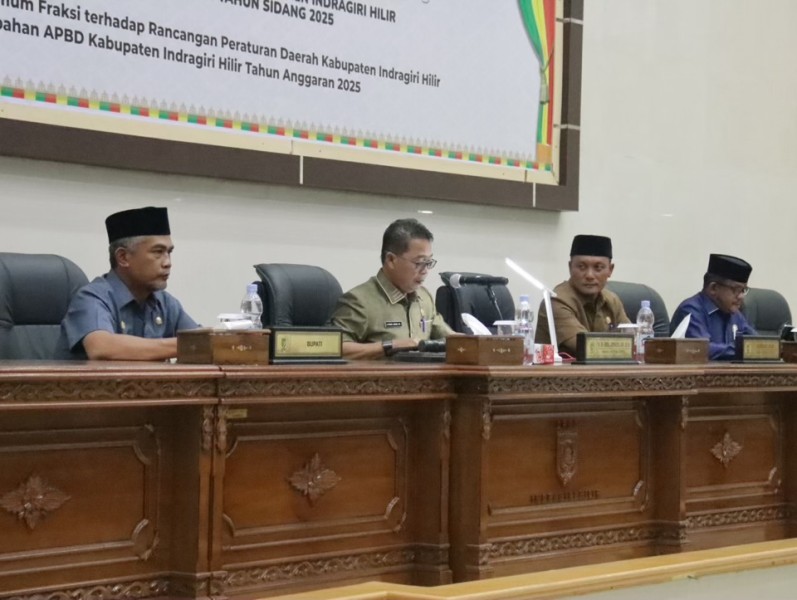 DPRD Inhil Sampaikan Pandangan Umum Fraksi Terhadap Ranperda Perubahan APBD 2025