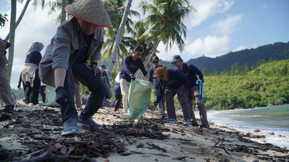Telkomsel Jaga Bumi Movement di Pesisir Selatan, Aksi Nyata Penanaman 3000 Pohon Mangrove untuk Lingkungan Berkelanjutan