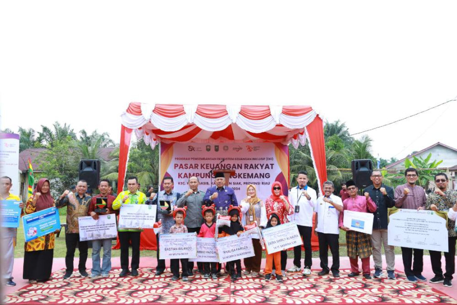 Perdana di Kampung Sengkemang, Pasar Keuangan Rakyat Diharapkan Mempu Tingkatkan Literasi dan Inklusi Keuangan