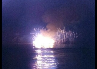 Awak Kapal Pengangkut Elpiji yang Terbakar Ditemukan Selamat, Bagaimana Kisahnya? 