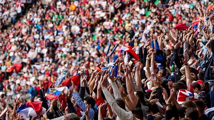 Masyarakat Rusia Rayakan Kemenangan Usai Kalahkan Arab Saudi 5-0