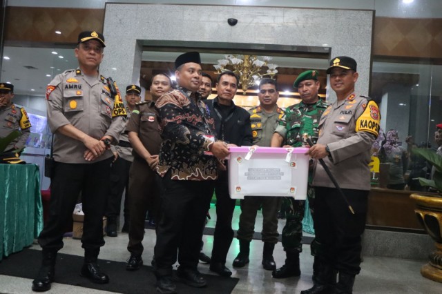 Rapat Pleno Terbuka Rekapitulasi Suara Tingkat Kabupaten Rokan Hulu Berjalan Lancar