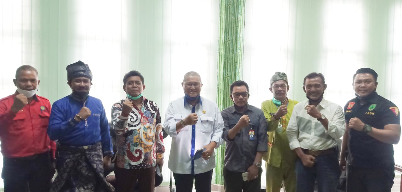 Dikabarkan Pindah Tugas, Kajari Inhil Dapat Kunjungan dari Sahabat