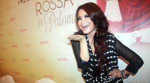 Selama 21 Tahun Rossa Sukses 