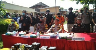 Polda Riau Berhasil Gagalkan Peredaran Sabu 24kg