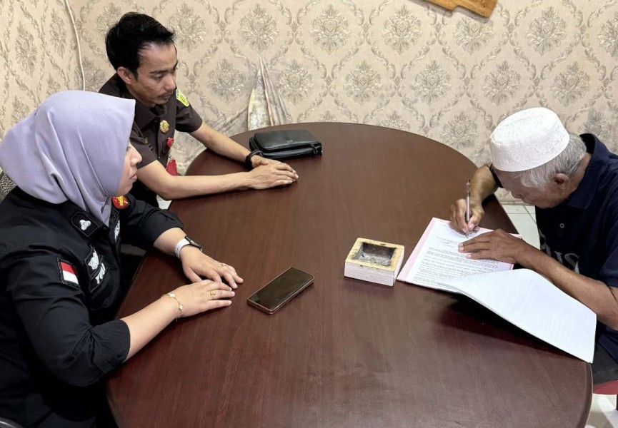 Pimpinan PT Dwipayana Dieksekusi Jaksa dalam Perkara Dugaan Korupsi Kerjasama dengan  BKI