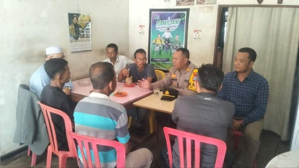 Sambangi Masyarakat, Ini Pesan Polsek Tempuling Wujudkan Pilkada Damai 2024