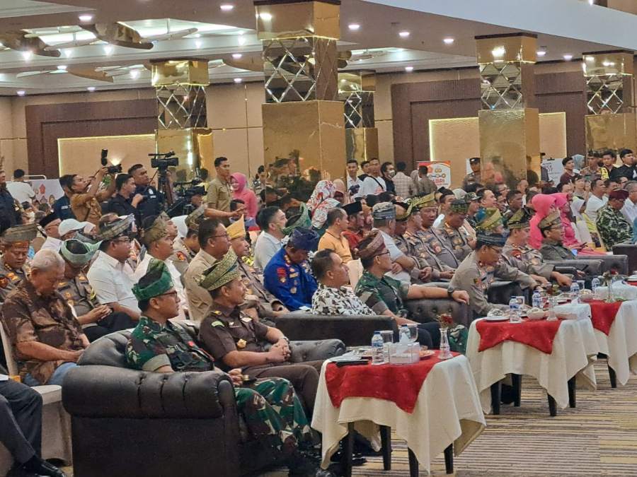 Aspidmil Kejati Riau Hadiri Bakti Kesehatan dan Bakti Sosial AKABRI Angkatan 90