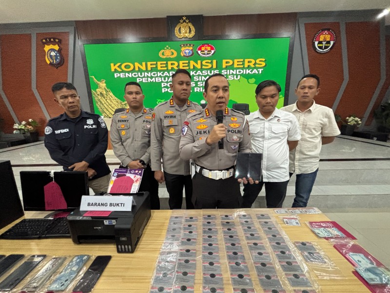 Ngeri! 500 SIM Palsu Beredar di Riau, Pakai AI Biar Terlihat Asli