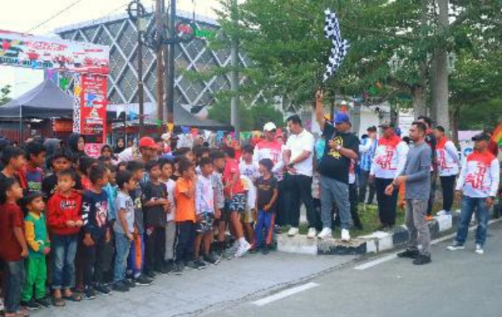 Jalan Santai Rangkaian HUT RI ke-81 di Siak, Wabup Syamsurizal Ingatkan Warga Waspadai Karhutla