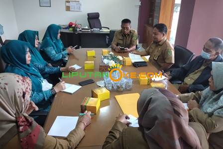Kepala Diskop dan UKM Inhil Pimpin Rapat Bersama TP PKK Bahas Sinkronisasi Program