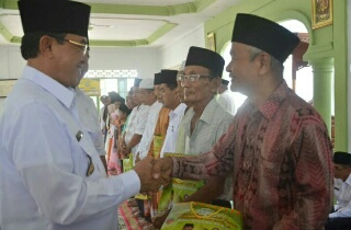 Safari Ramadhan, Bupati Wardan Kunjungi Kelurahan Sungai Piring