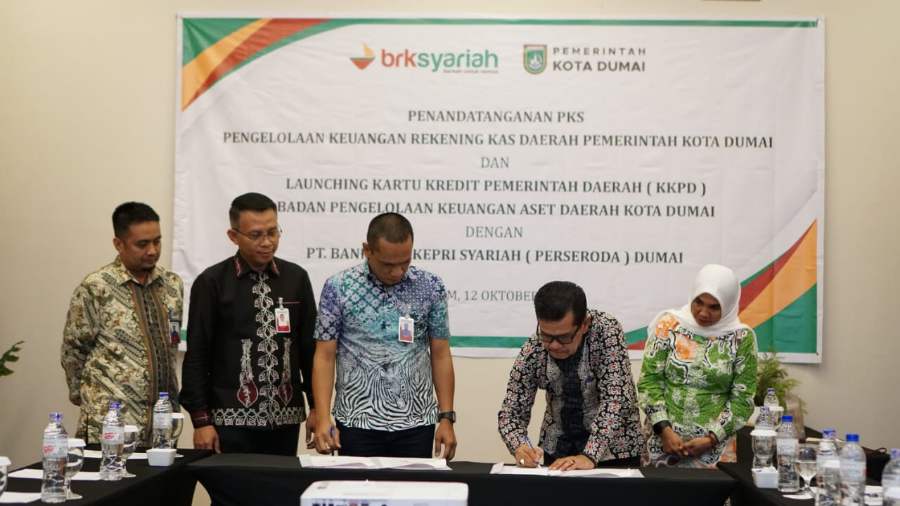 BPKAD Kota Dumai Jadi yang Perdana Gunakan Fisik KKPD di Riau