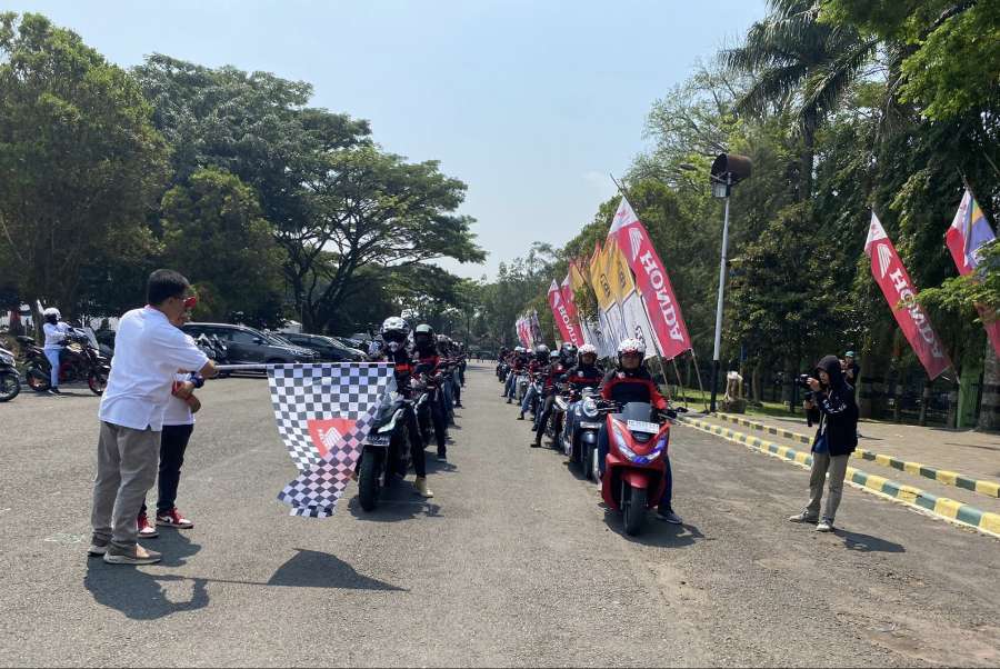 Bikers Riau Ramaikan Motoran Asik Bareng Bikers Se Indonesia