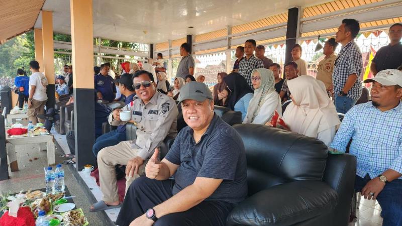 Datang ke Tepian Narosa Teluk Kuantan, Yopi Arianto Disambut Hangat Bupati Suhardiman Amby