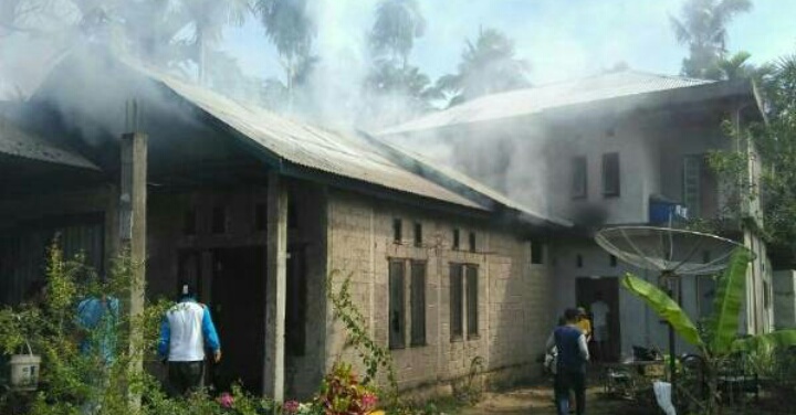 Satu Unit Rumah Dilalap Api, Satu Luka Bakar, Satu Meninggal 