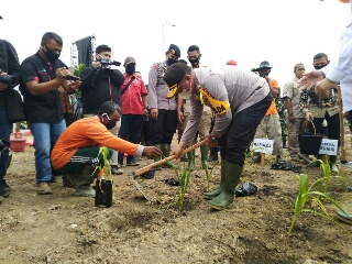 Kuatkan Ketahanan Pangan, Polda Riau Launching Program Jaga Kampung di SPN