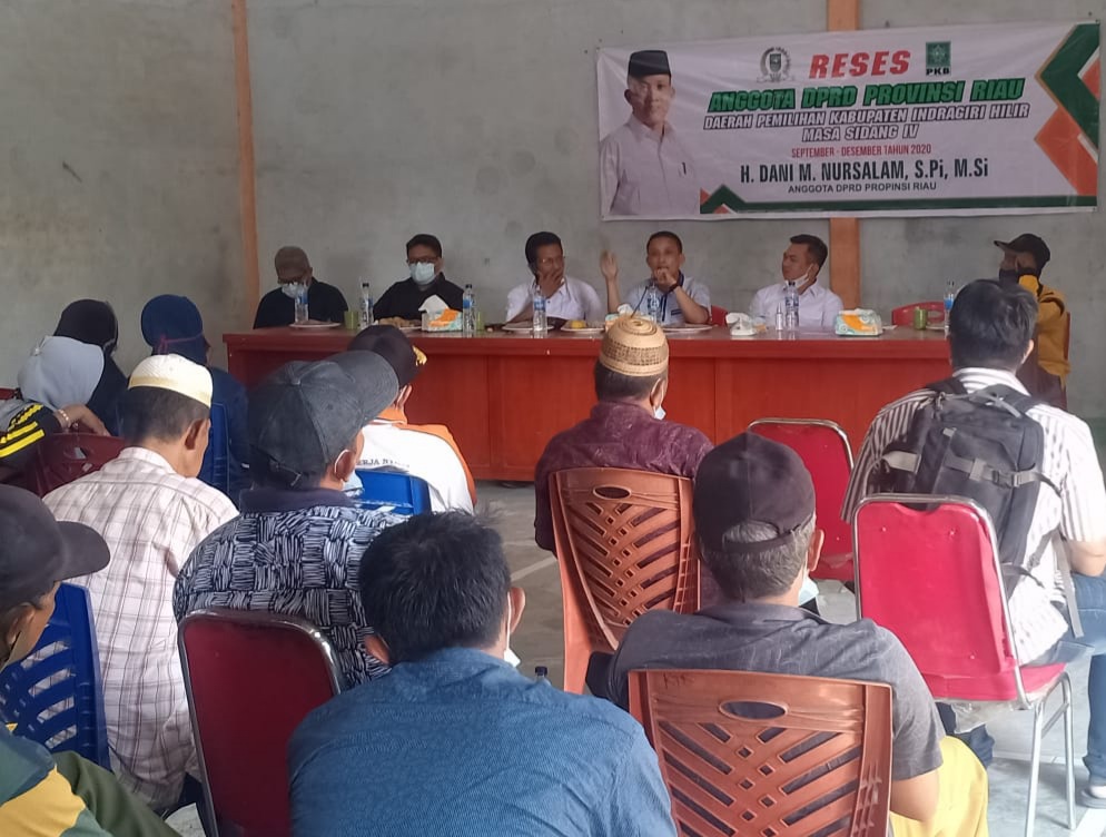 Dani M Nursalam Bersama Warga Bahas Pembangunan Desa Pancur