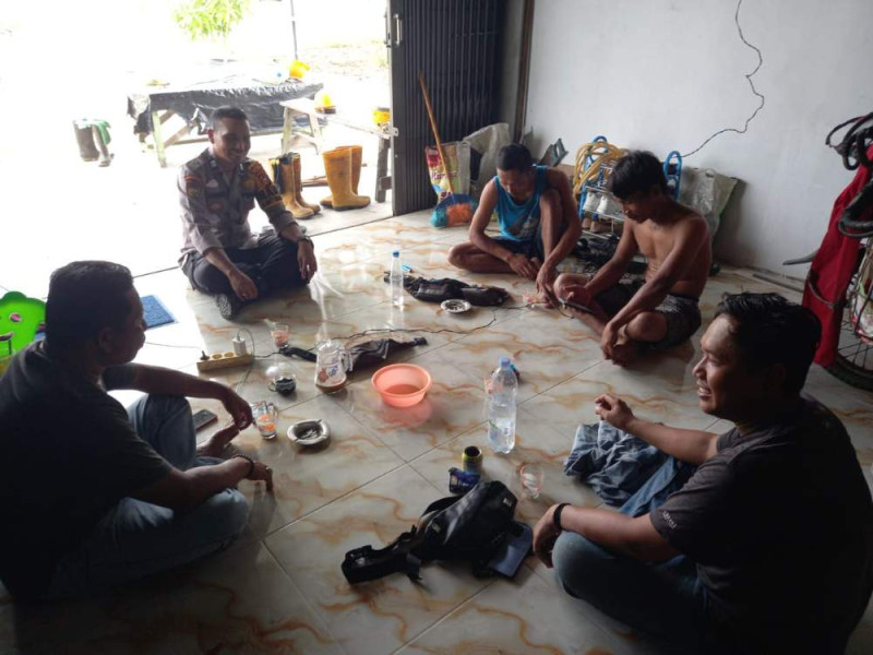 Door To Door, Polsek Kandis Ajak Masyarakat Jaga Kamtibmas Pilkada 2024