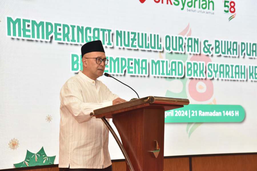 58 Tahun Berkontribusi Terhadap Perekonomian dan Industri Perbankan di Riau, OJK Apresiasi Capaian BRK Syariah
