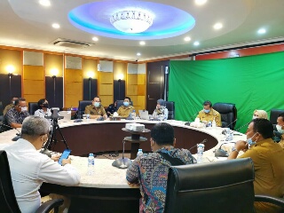 Kagama Pekanbaru & Pemko Pekanbaru Lakukan Webinar Redam Stigmatisasi Covid19