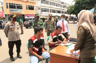 Bersama Tim Yustisi Kabupaten,Â Polres Kuansing Impelmentasikan Inpres NO.6, Tahun, 2020