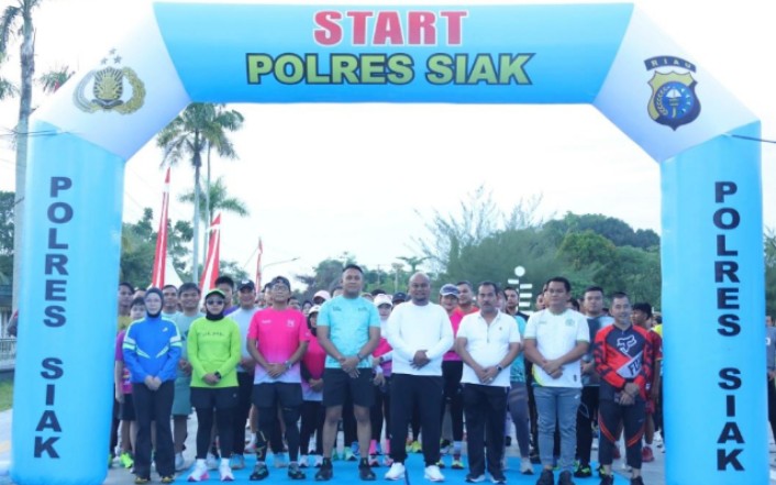 Wabup Siak Lepas Lomba Maraton, Ajak Masyarakat Hidup Sehat