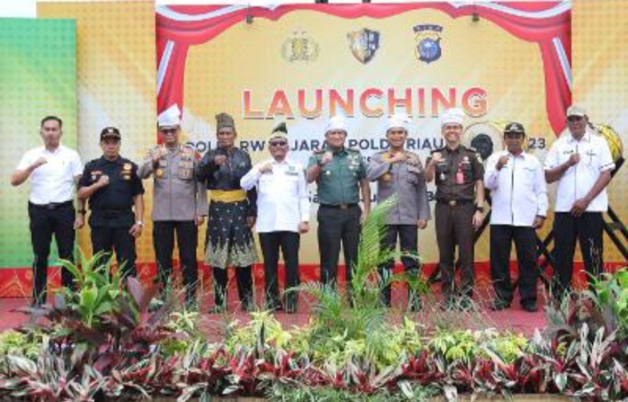 Hadiri Launching Polisi RW, Sekda Arfan Harap Pelayanan dan Perlindungan Kepada Masyarakat Meningkat