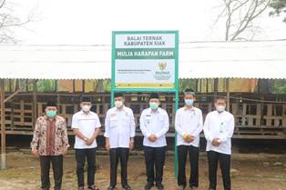 Bersama Wabup Siak, Baznas Kembali Salurkan Dana Zakat