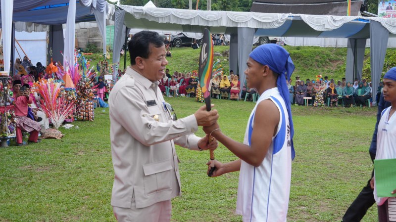 Buka Pacu Jalur Gunung Toar Suhardiman Berharap Perputaran Ekonomi Masyarakat Meningkat