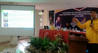 Sampaikan Visi & Misi di Nasdem, Andi Putra-Rofighi Berkomitmen Perkuat Sekolah Keagamaan 