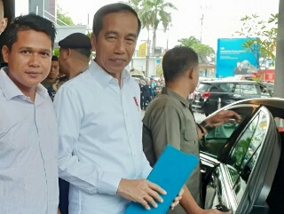 Jokowi ke Riau, Repdem Kampar Adukan Kasus Konflik Agraria