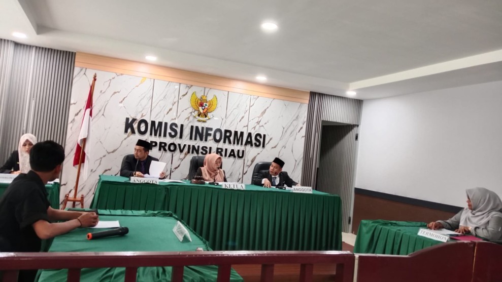 Prinsipal DPRD Riau Sudah Lima Kali Tak Hadir,  Sidang Sengketa Informasi Publik di Komisi Informasi Ditunda Lagi