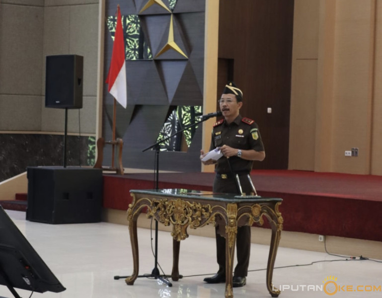 Kajati Riau Supardi Ambil Sumpah 110 PNS, Minta Jaksa Jaga Integritas