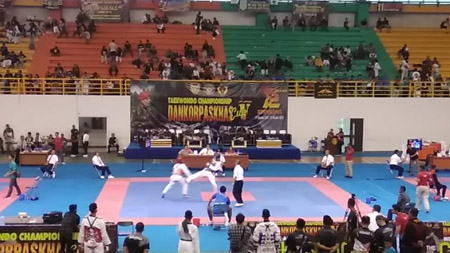 Prajurit Yonko 462 Paskhas Raih Atlet Terbaik Kejuaraan Dankorpaskhas Cup V