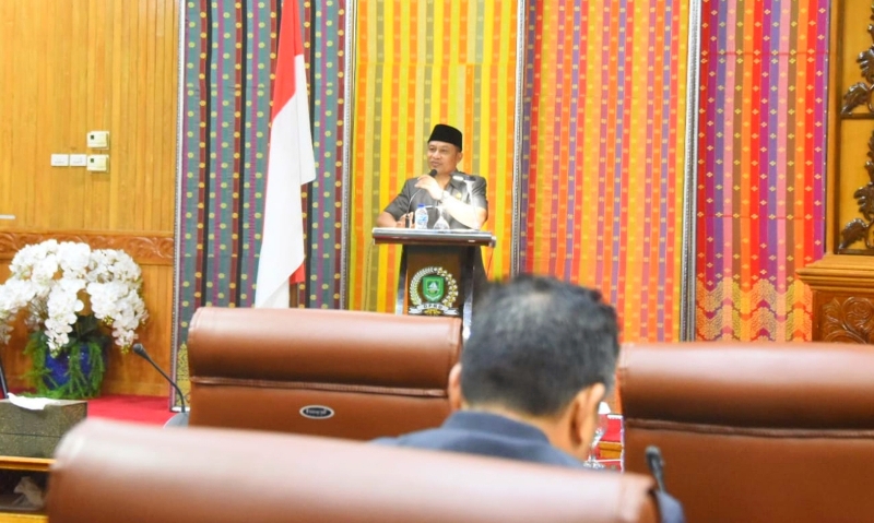 Wabup Bagus Santoso Sampaikan Jawaban Atas Pandangan Umum Dari Fraksi-Fraksi DPRD Bengkalis