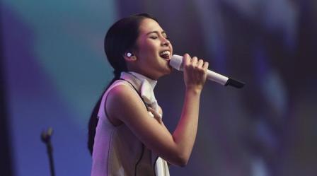 Penampilan Luar Biasa Maudy Ayunda di Konser Diaspora 
