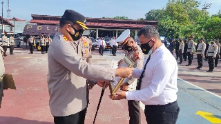 Polres Inhu Terima Penghargaan dari Kemenpan RB