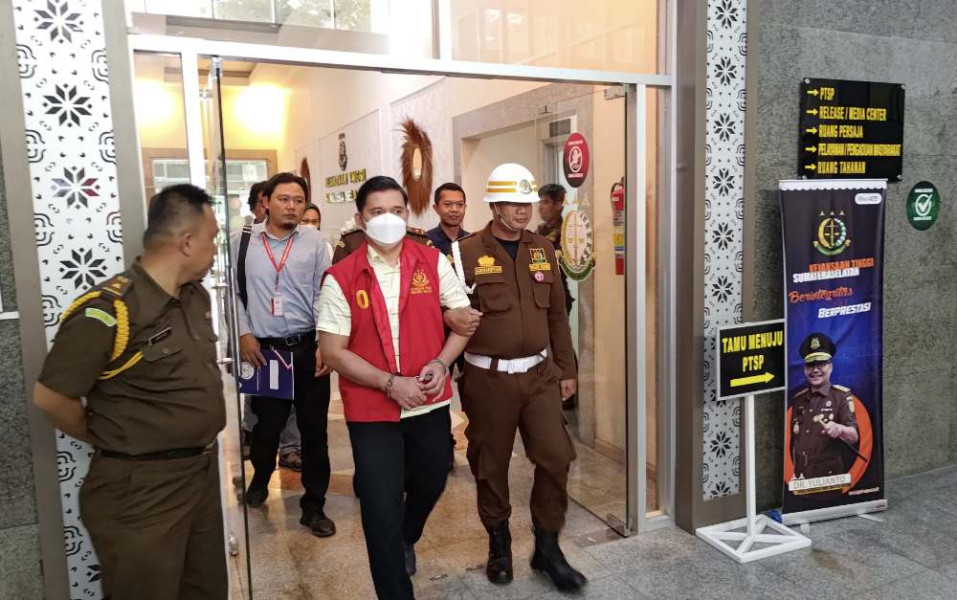 Kasus Internet Desa, Kejati Sumsel Limpahkan Satu Tersangka dan Barang Bukti ke Penuntut Umum