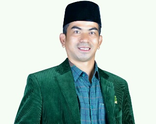 Dilantik Sebagai Anggota DPRD Riau, Misliadi Janji Akan Selalu Melayani Rakyat